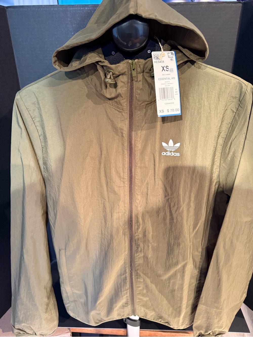 adidas Men’s Olive Hooded Windbreaker Jacket Mens XS/Womens Small